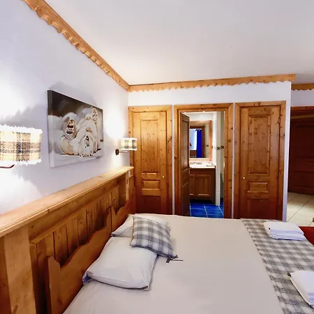 Ancolies Aparthotel