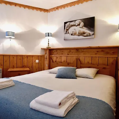 Ancolies Aparthotel